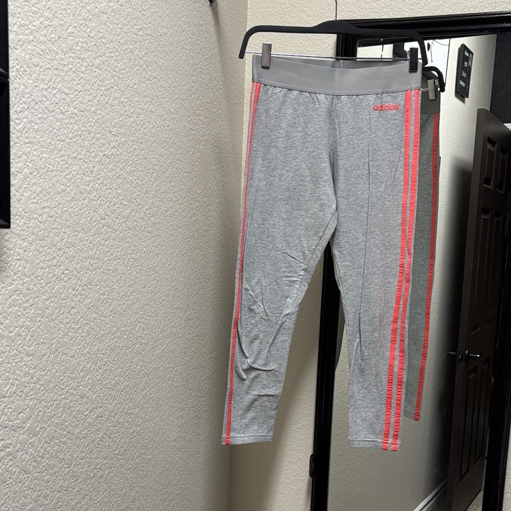 Adidas Kids Leggings in Gray with Pink Stripes